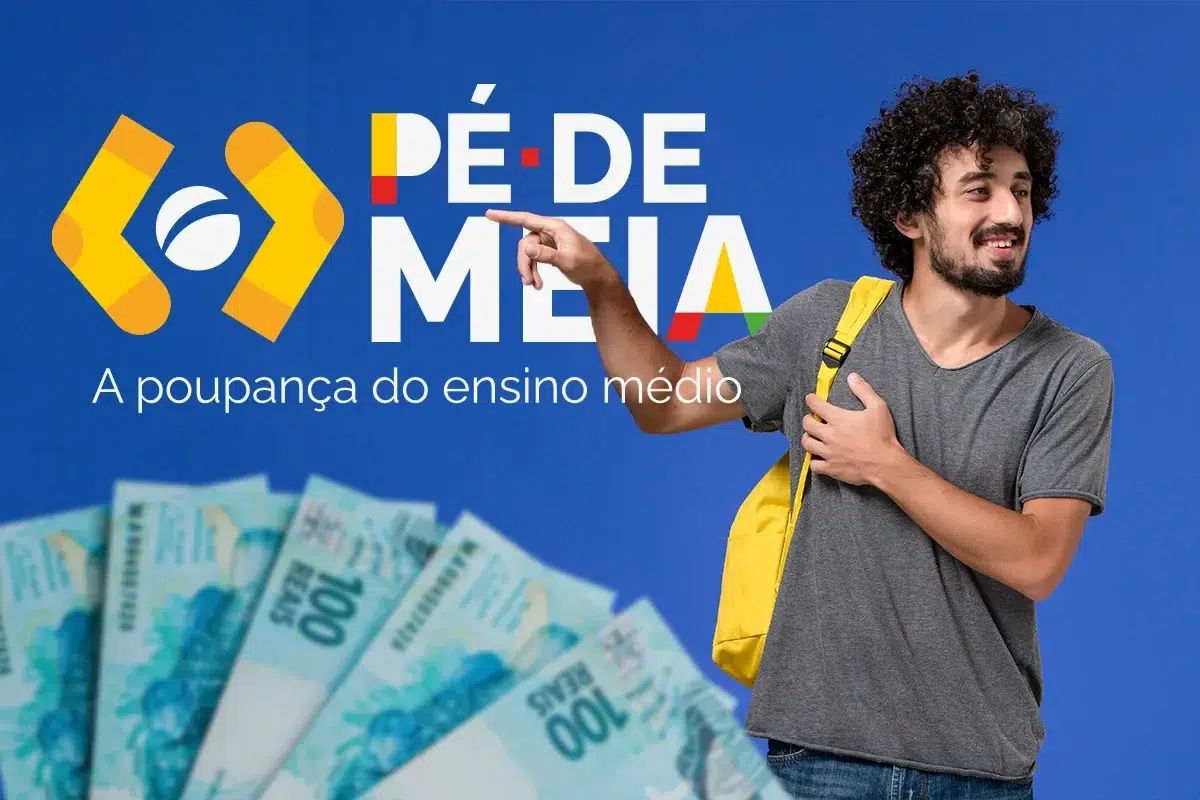 Pé-de-Meia: não recebeu a parcela de conclusão? Nova rodada de pagamentos acontece de 23 a 30 de março 2 Jovem apontando para o logo do Pé-de-Meia com notas de 100 reais, representando a campanha de poupança do ensino médio