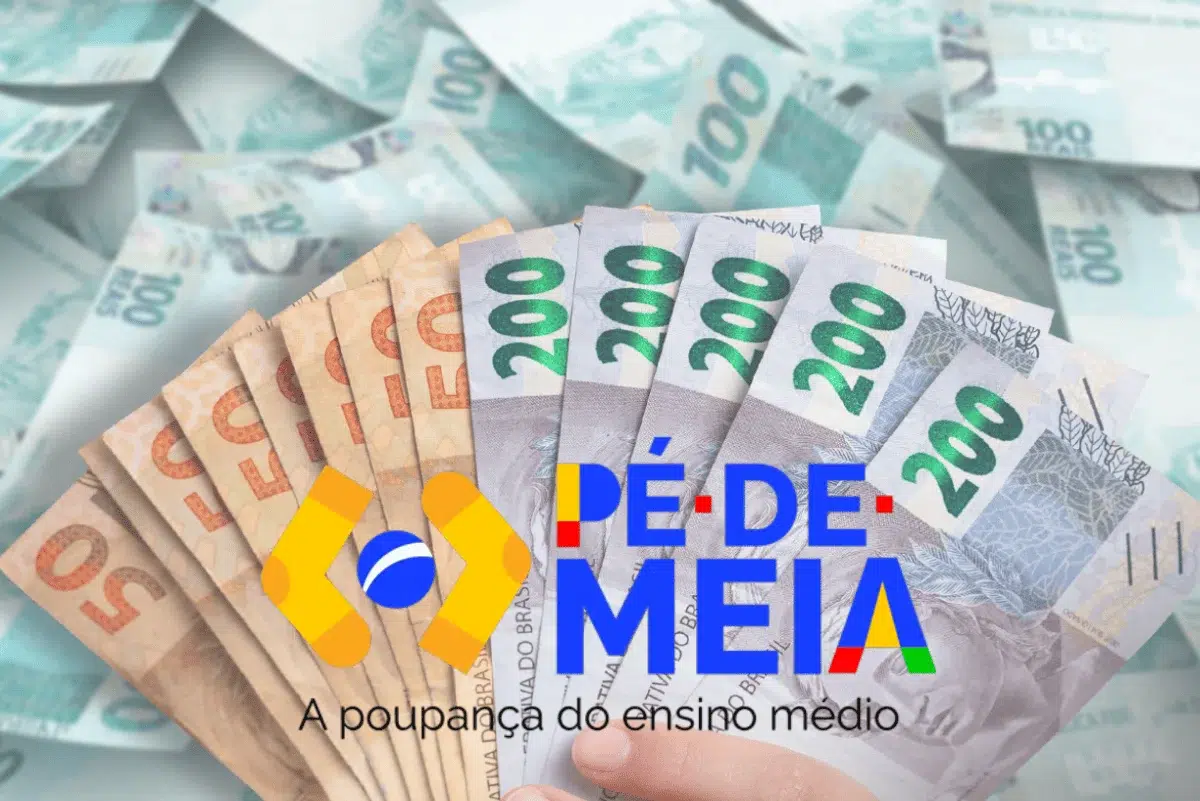 Pé-de-Meia: estudantes da EJA têm acesso ao novo calendário de pagamentos de 2026 2 Dinheiro com logo do programa Pé-de-Meia, ilustrando os valores pagos ao estudante da EJA.